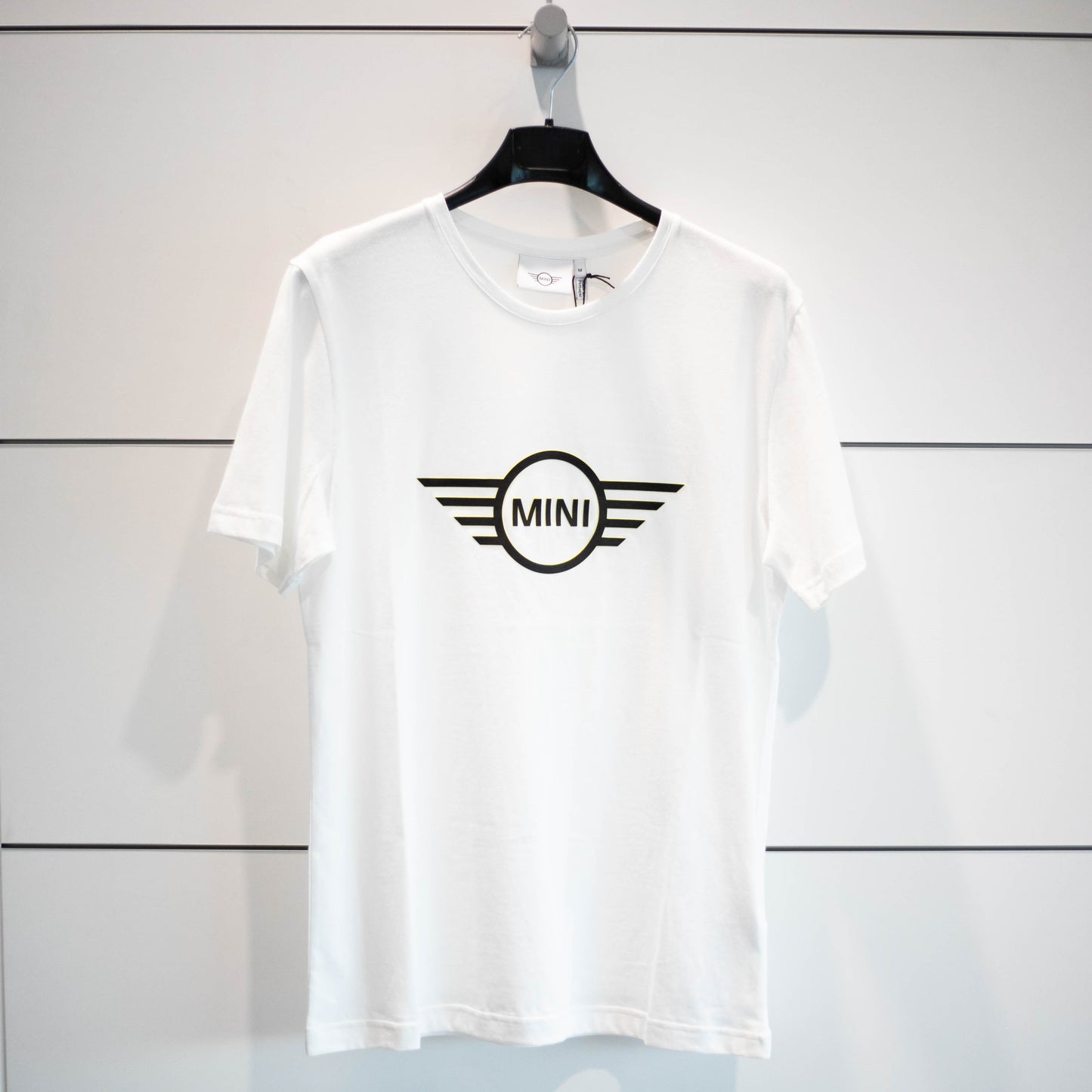 T-Shirt Wing Logo